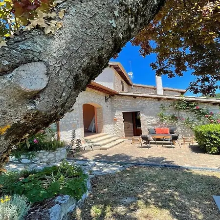 Cerro Cottage/slps 8/exc Pool Onsite/spoleto 9 Kms Spoleto