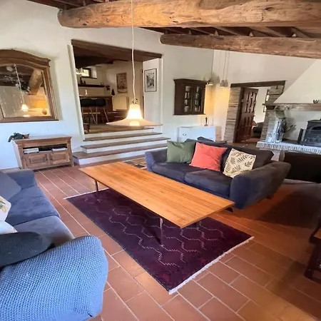 Cerro Cottage/slps 8/exc Pool Onsite/spoleto 9 Kms Holiday home
